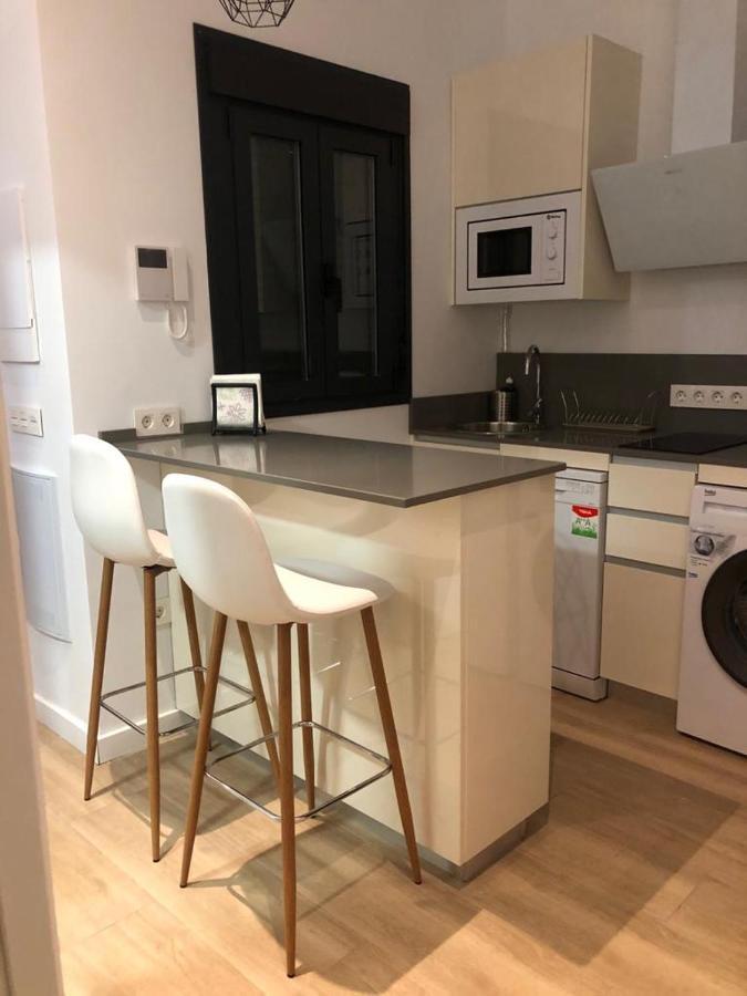 Estudio Centrico En Punonrostro Seville Luaran gambar