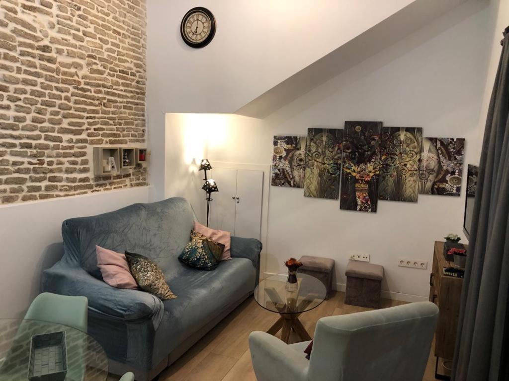 Estudio Centrico En Punonrostro Seville Luaran gambar