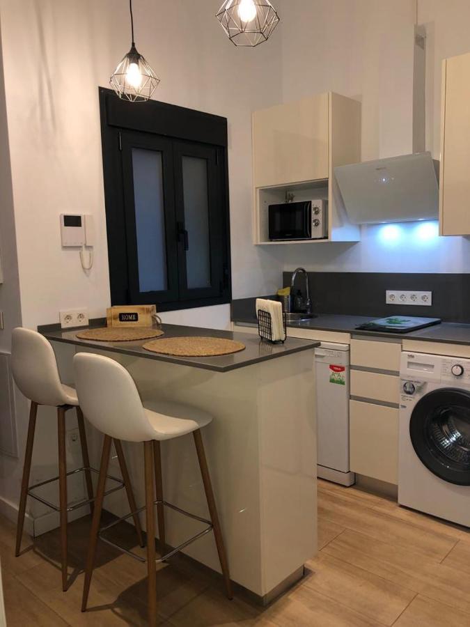 Estudio Centrico En Punonrostro Seville Luaran gambar